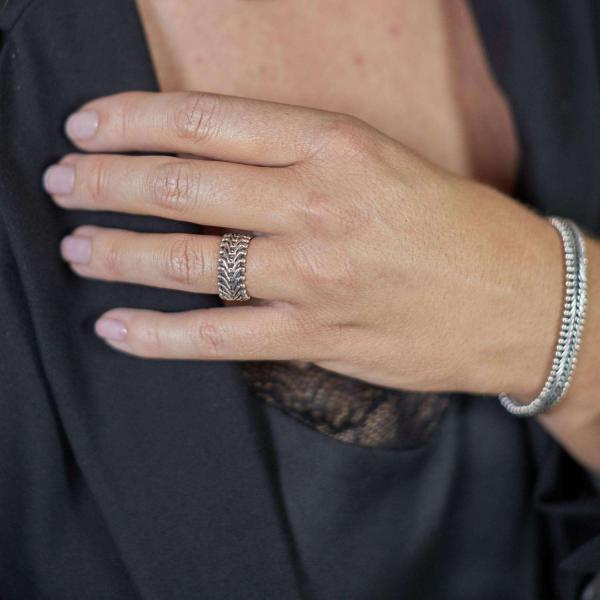 238 Ring Dames CLASSIC CHEVRON Collectie