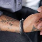 370BLK Armband Zwart Heren ROOTS Collectie