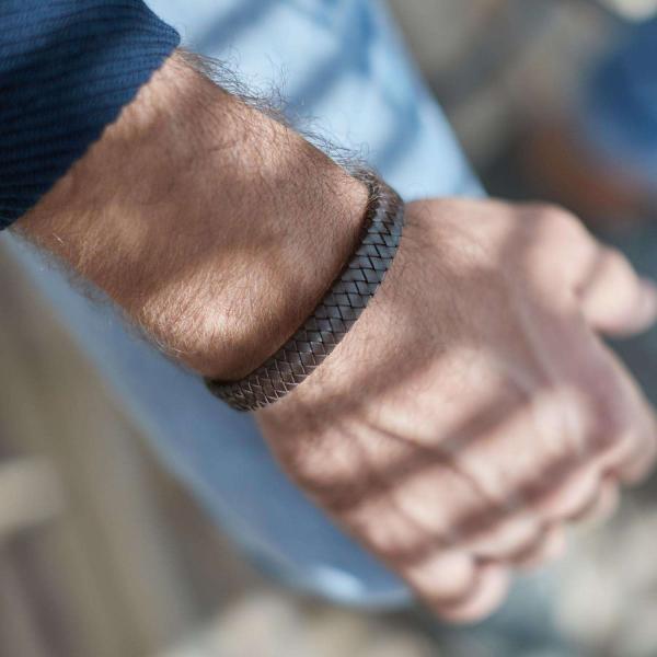 841BRN Armband Bruin Heren ALPHA Collectie