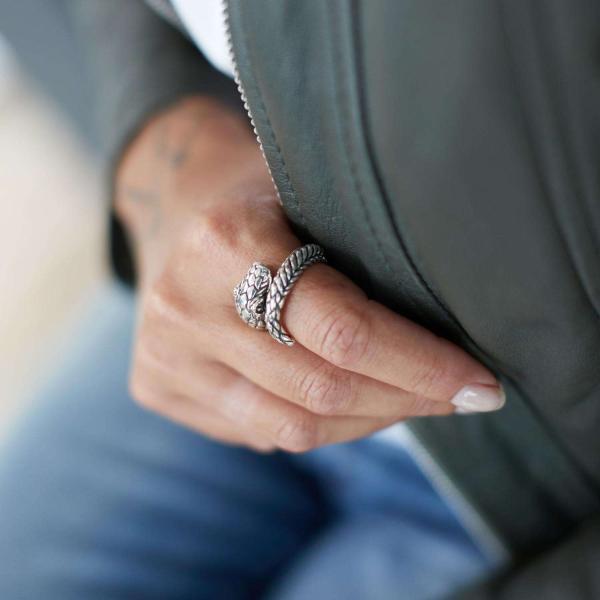 S28 Zilveren Snake Ring Dames
